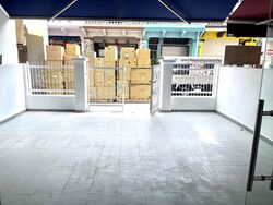 Sam Leong Road (D8), Shop House #611822401